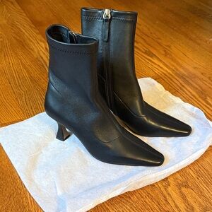 Elegant Black Leather Heeled Boots